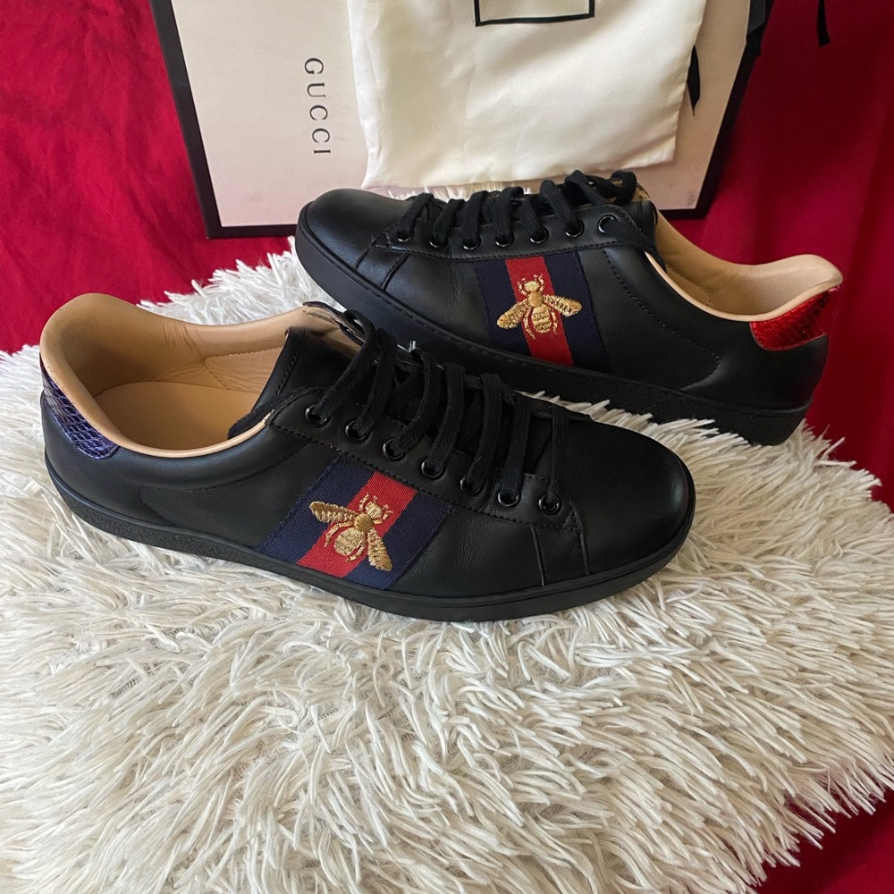 Gucci shoes/sneakers Gucci size 7 US 8.5